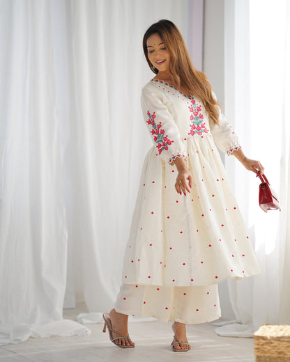 Elegant Ivory Floral Kurta Set